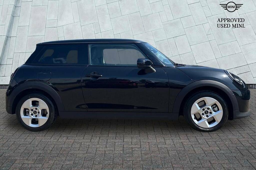 Mini Hatch 1.5 C Classic AJ24TLK Black #3