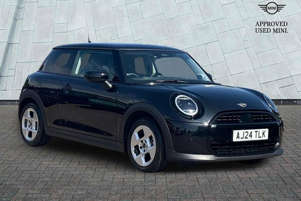 Mini Hatch 1.5 C Classic AJ24TLK Black