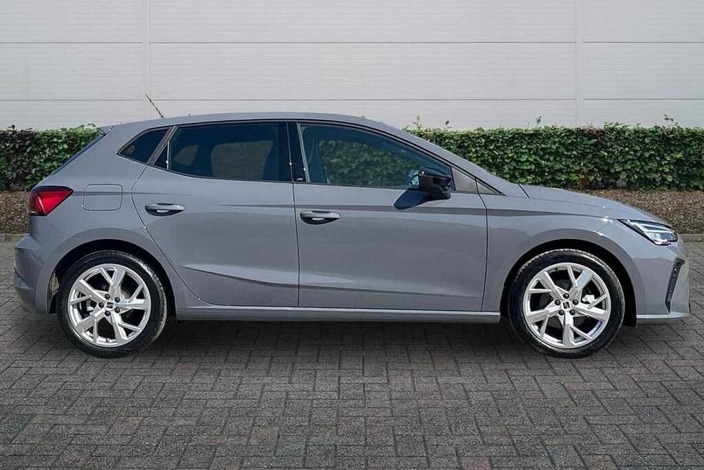 Seat Ibiza 1.0 Tsi 115 Fr First Edition Dsg Grey #4