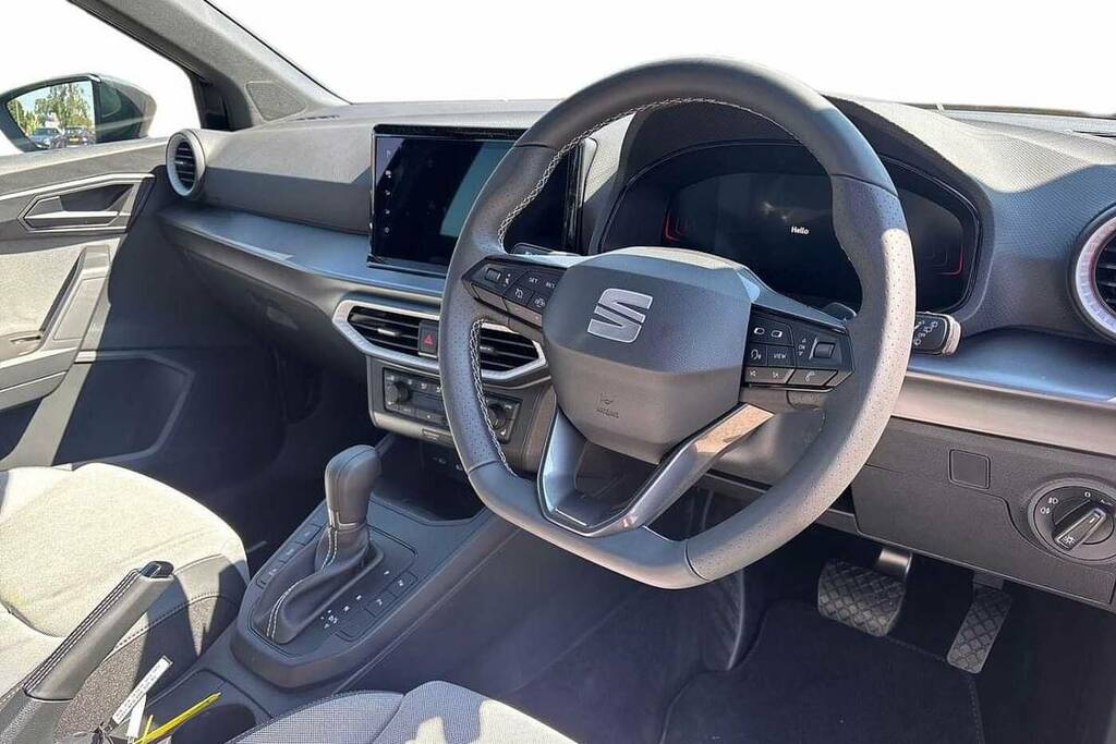 Seat Arona 1.0 Tsi 115 Fr First Edition Dsg Black #6