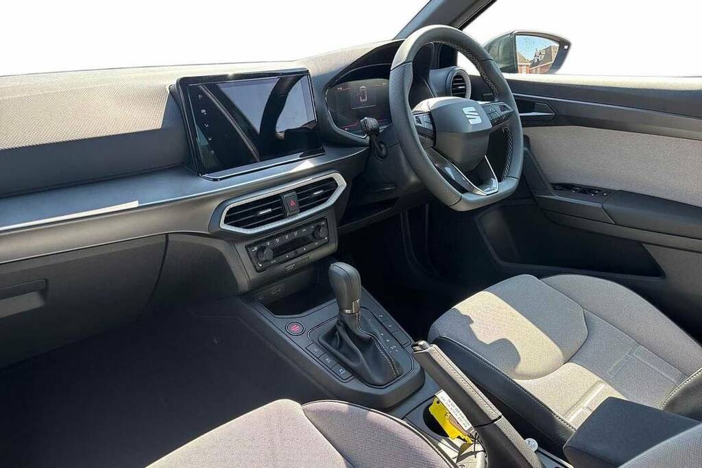 Seat Arona 1.0 Tsi 115 Fr First Edition Dsg Black #2