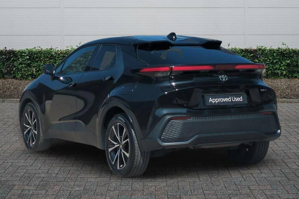Toyota C-Hr 1.8 Hybrid Design Cvt FH25OGS Black #2