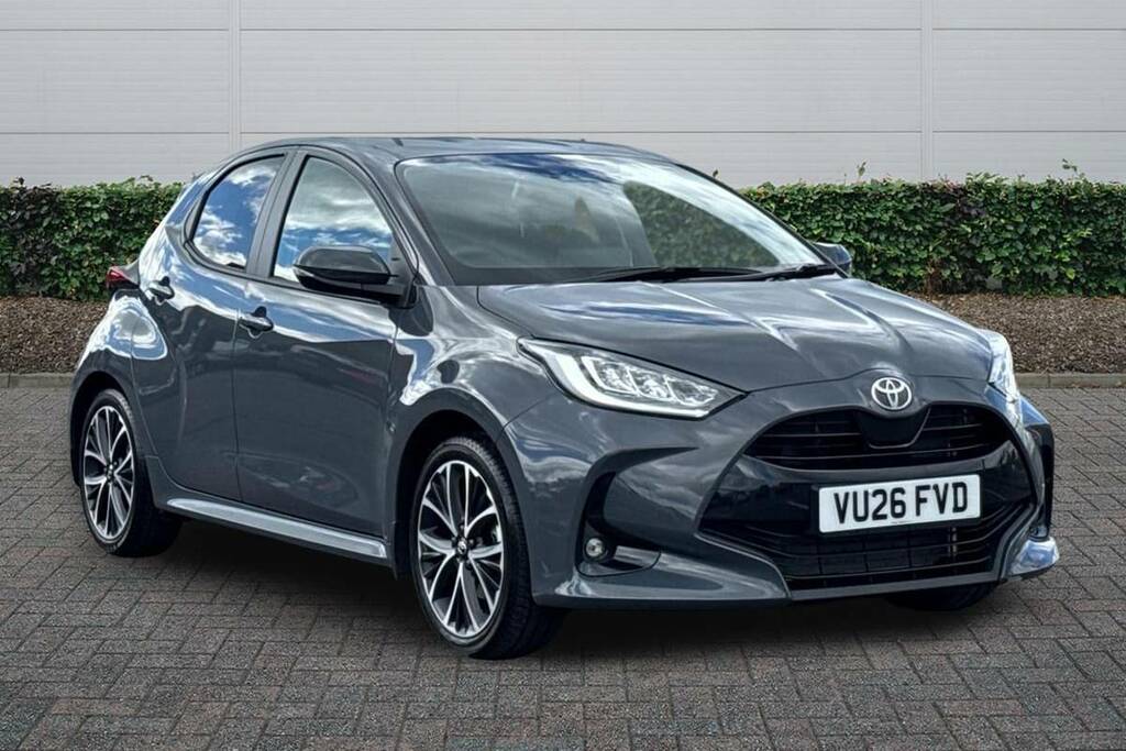 Toyota Yaris 1.5 Hybrid Design Cvt Grey
