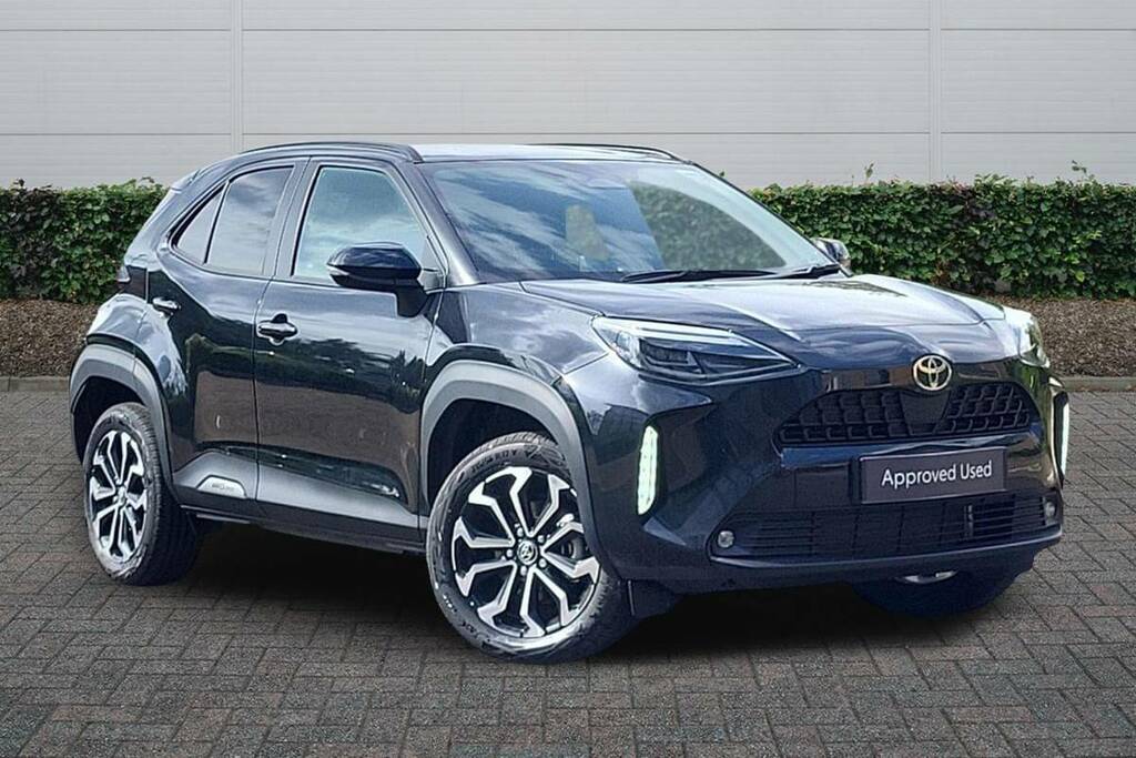 Toyota Yaris Cross 1.5 Hybrid Design Cvt Black