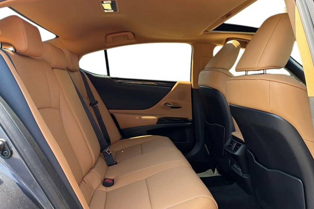 Lexus ES 2.5 300H Takumi Saloon Hybrid E-cvt Eur Grey #8
