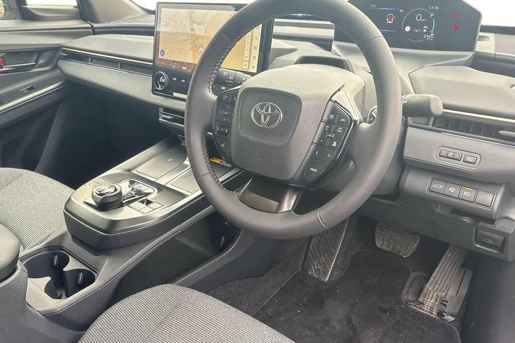 Toyota bZ4X 150Kw Pure 71.4Kwh 11Kw Blue #12