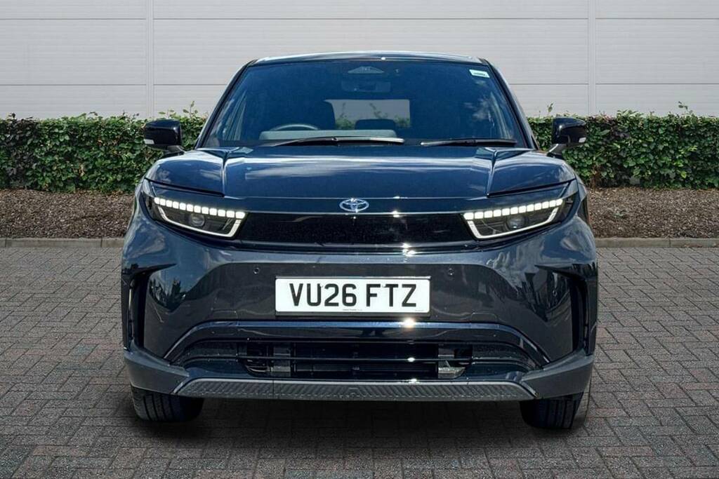 Toyota Urban Cruiser 128Kw Design 61Kwh #3