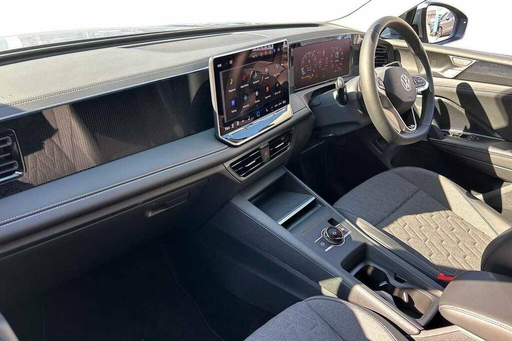 Volkswagen Tiguan 1.5 Etsi 150 Match Dsg VU26CWG Silver #2