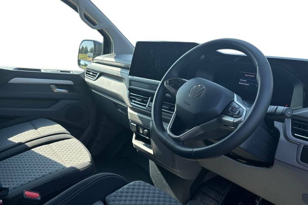 Volkswagen Transporter 2.0 Tdi 150 Commerce Pro Van  #4