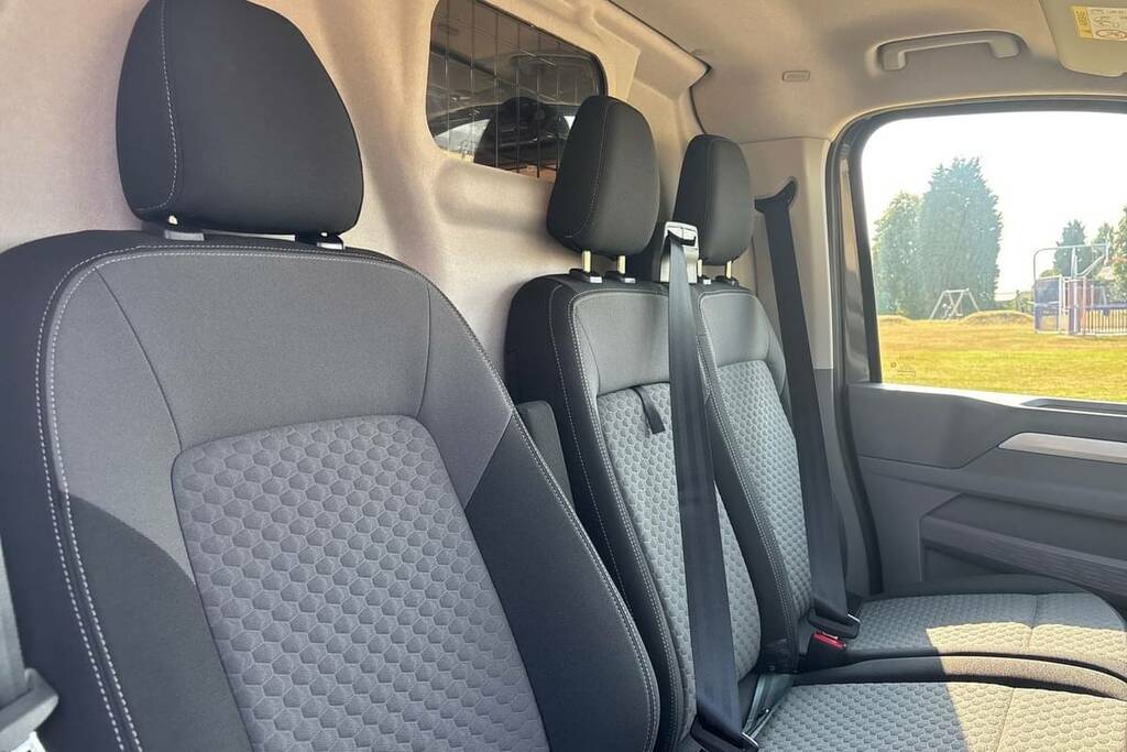 Volkswagen Transporter 2.0 Tdi T28 Commerce Pro Fwd Swb Euro 6 Ss Blue #12