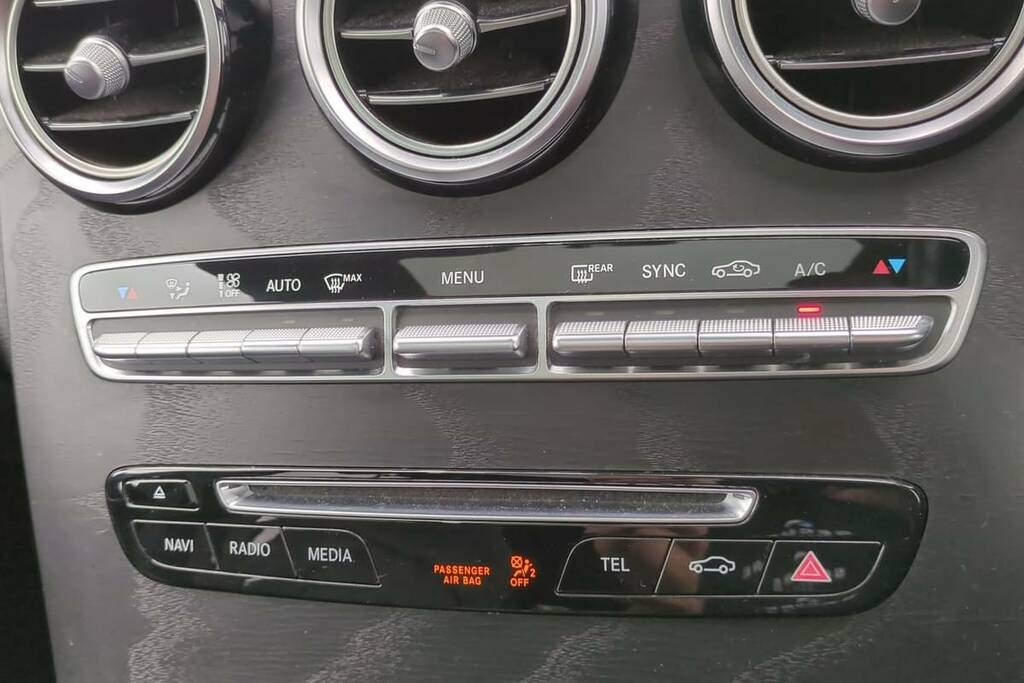 Mercedes-Benz GLC Class 250D 4Matic Amg Line Premium 9G-tronic VE18FZD Blue #6