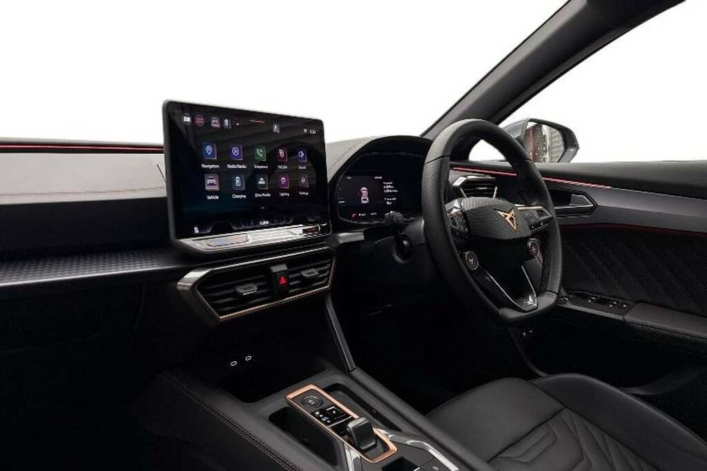 Cupra Formentor 1.5 Ehybrid 272 Vz2 Dsg KY75EWS Black #2