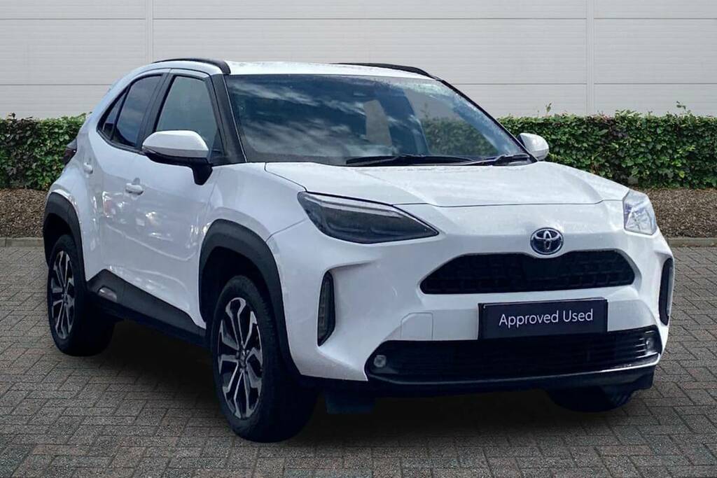 Toyota Yaris Cross 1.5 Hybrid Design Cvt White