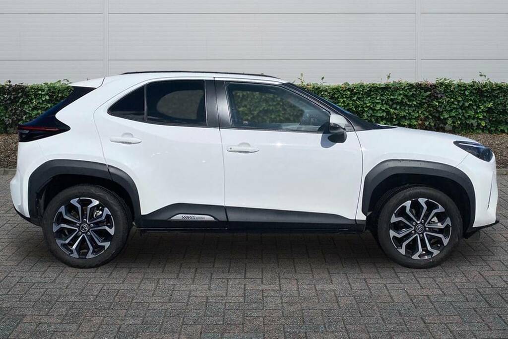 Toyota Yaris Cross 1.5 Hybrid Design Cvt White #5