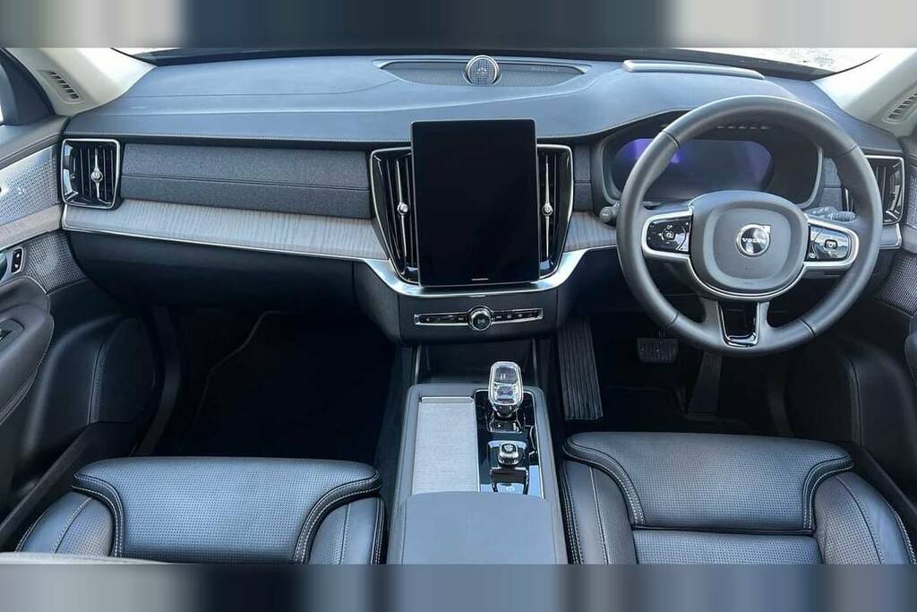 Volvo XC90 2.0 B5p Ultra Dark Awd Geartronic Silver #5