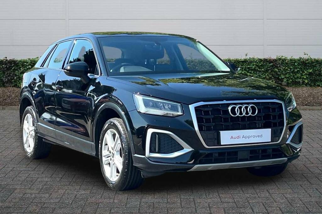 Audi Q2 30 Tfsi Sport Black