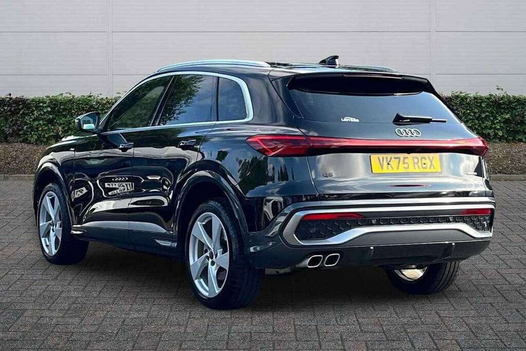 Audi Q5 2.0 Tdi Quattro S Line S Tronic VK75RGX Black #3