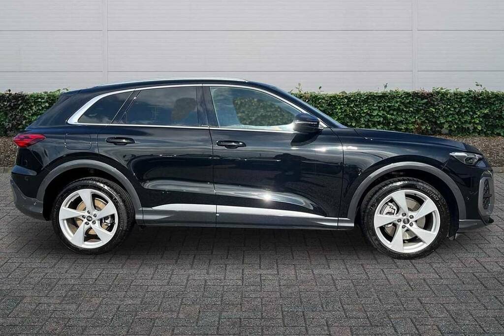 Audi Q5 2.0 Tdi Quattro S Line S Tronic VK75RGX Black #4