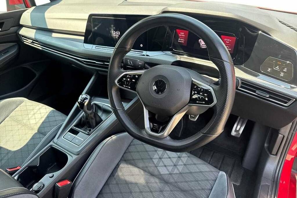 Volkswagen Golf 1.5 Tsi R-line AV71TBO Red #6