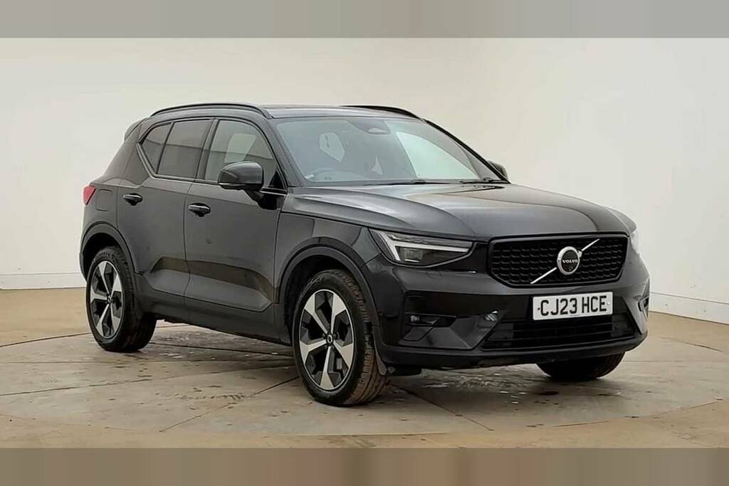 Volvo XC40 2.0 B4p Ultimate Dark Black