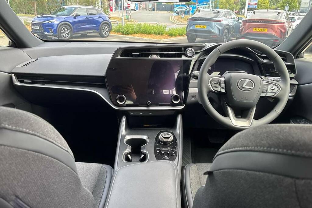 Lexus RZ 300E 150Kw Takumi 20 71 Kwh Estate PX75WEH Black #12