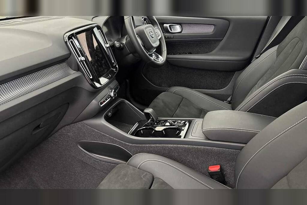 Volvo XC40 2.0 B4p Ultimate Dark Grey #6