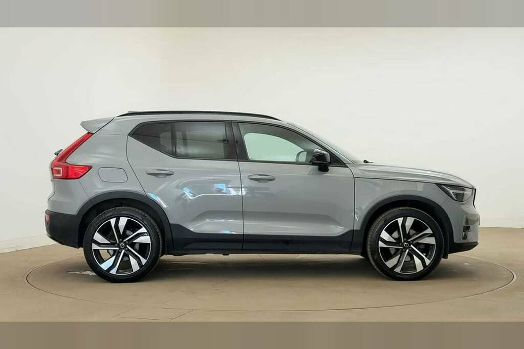 Volvo XC40 2.0 B4p Ultimate Dark Grey #2