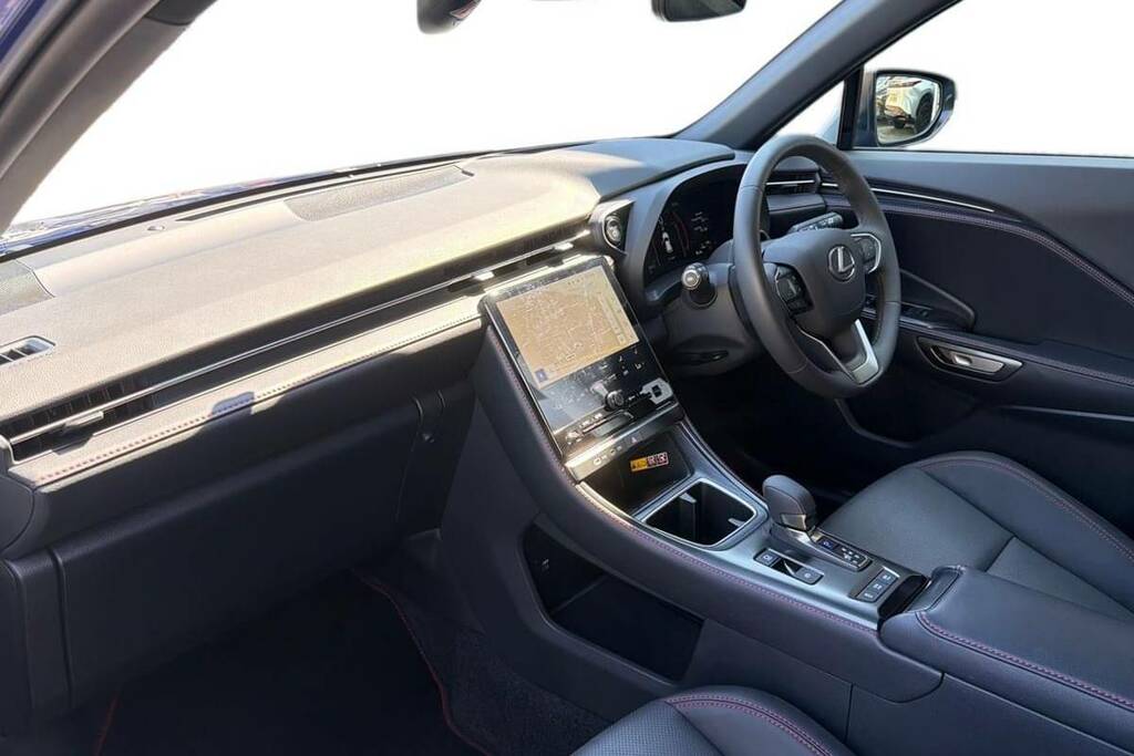 Lexus LBX 1.5 Premium Plus Design E-cvt VK25GVM Blue #5