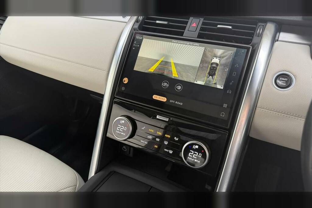 Land Rover Discovery 2022 1.5 P300e 12.2Kwh Urban Edition Suv Petro Black #12