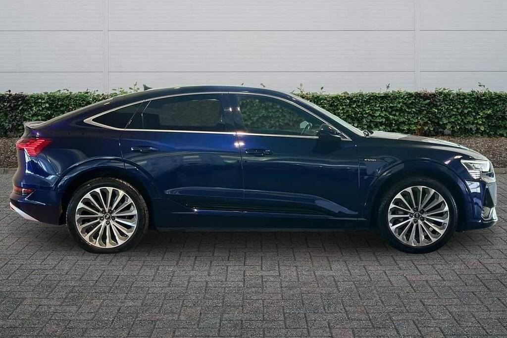 Audi E-tron 230Kw 50 Quattro 71Kwh S Line WV72URU Blue #4