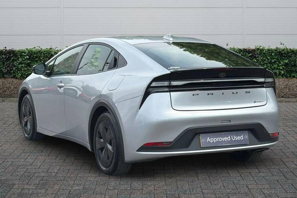 Toyota Prius 2.0 Phev Design Cvt FL25HCU Silver #2