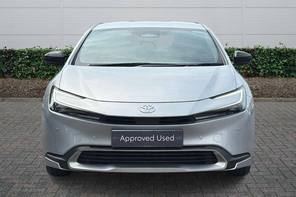 Toyota Prius 2.0 Phev Design Cvt FL25HCU Silver #3