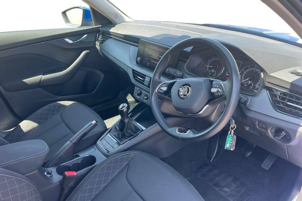 Skoda Kamiq 1.0 Tsi 95 Se Blue #4