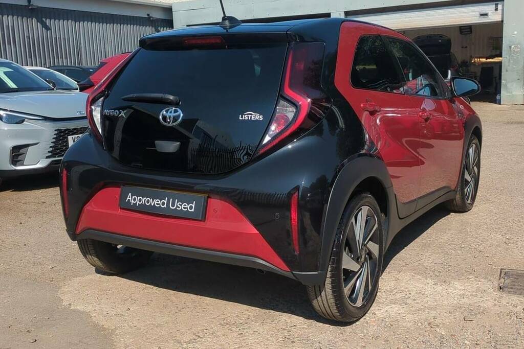 Toyota Aygo X 1.0 Vvt-i Limited Edition Canvas Roof Euro 6 S Green #13