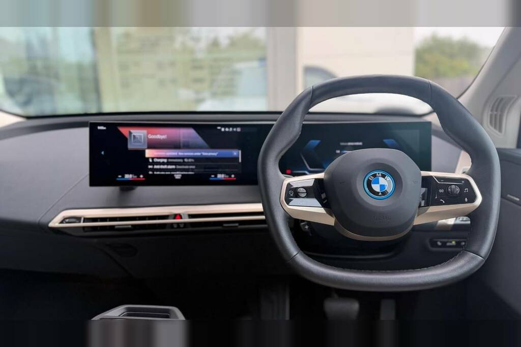 BMW iX 385Kw Xdrive50 Sport 111.5Kwh White #6