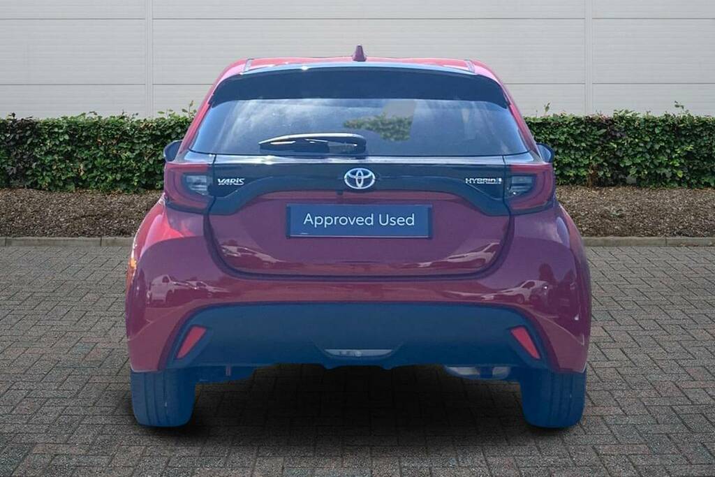 Toyota Yaris 1.5 Hybrid Excel Cvt Hatchback Grey #4
