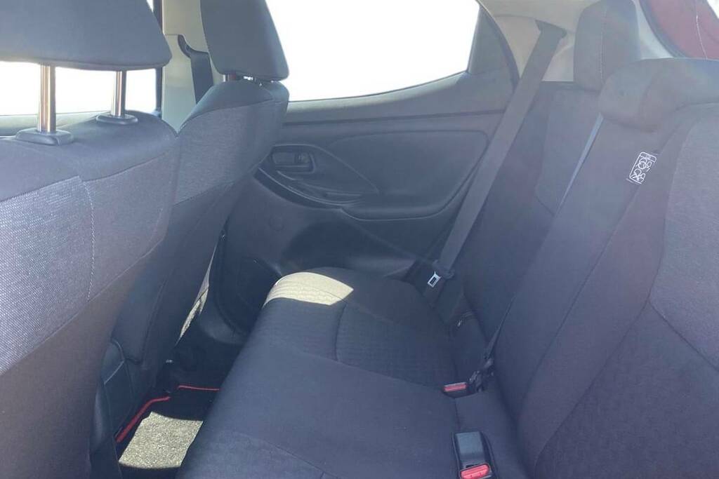 Toyota Yaris 1.5 Hybrid Excel Cvt Hatchback Grey #9