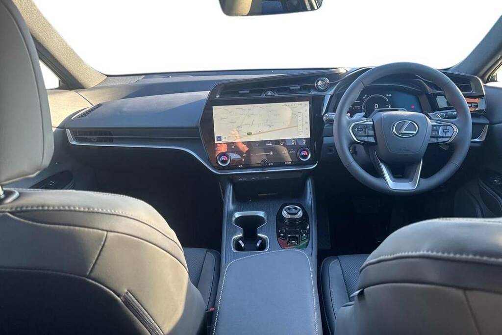 Lexus RZ 450E 230Kw Direct4 Urban 71 Kwh Silver #8
