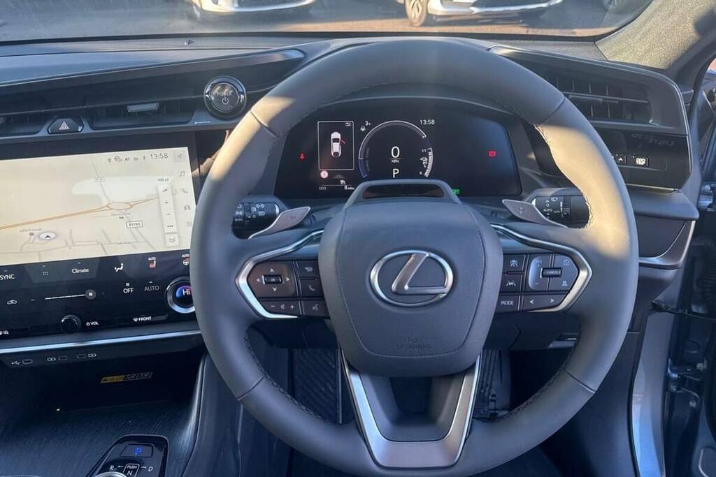 Lexus RZ 450E 230Kw Direct4 Urban 71 Kwh Silver #19