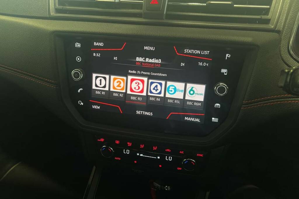 Seat Arona 1.0 Tsi 115 Fr Sport Red #3