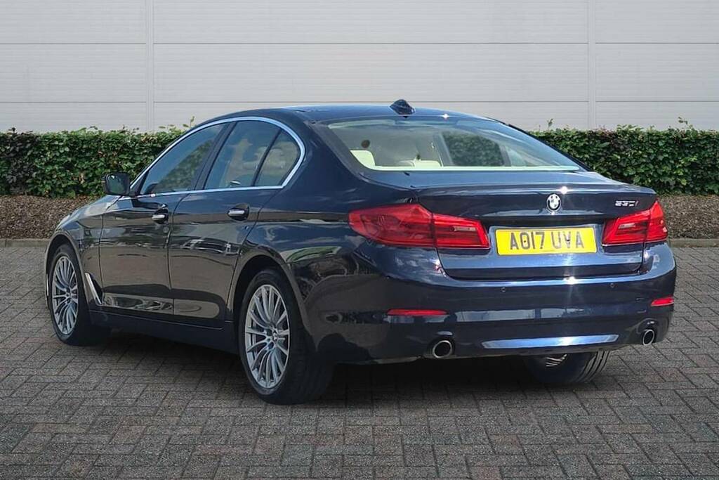 BMW 5 Series 530I Se Blue #5