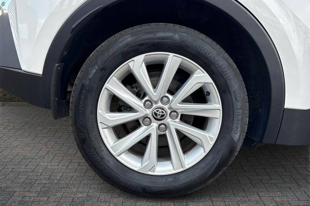 Toyota C-Hr 1.8 Hybrid Icon Cvt GX25ZFO White #5