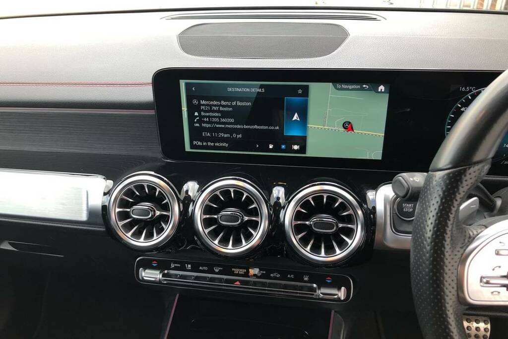 Mercedes-Benz EQB 300 4M 168Kw Amg Line Premium 66.5Kwh Grey #3