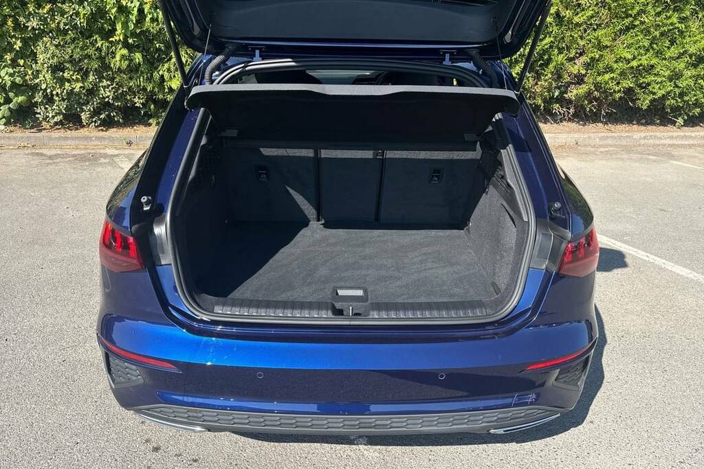 Audi A3 35 Tfsi S Line S Tronic Blue #2