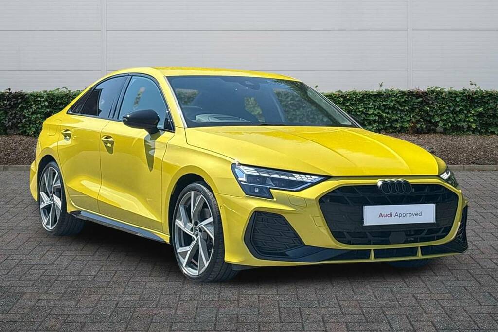 Audi A3 35 Tfsi Black Edition S Tronic Yellow