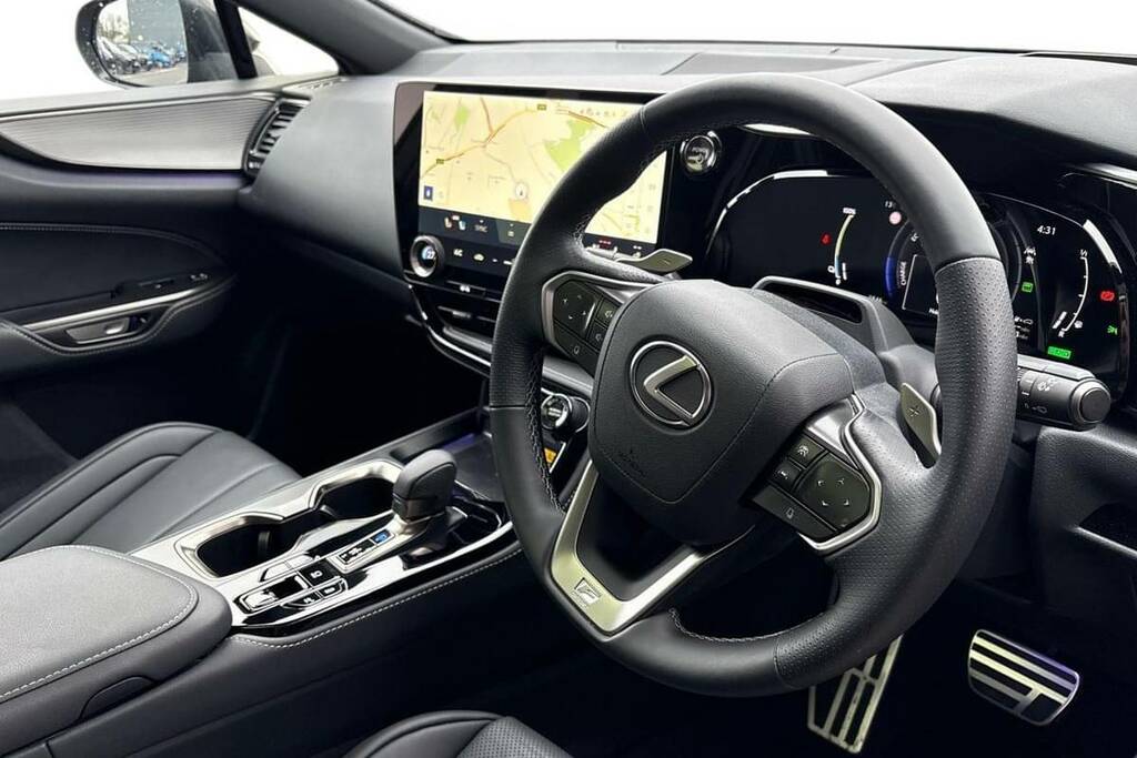 Lexus NX Premium Black #12