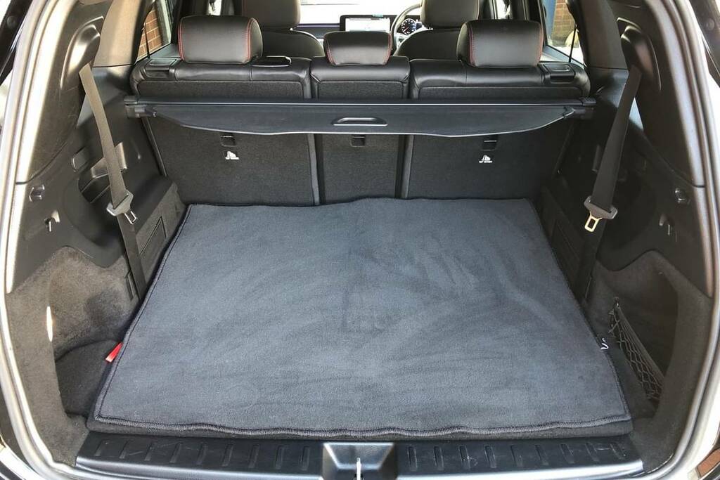 Mercedes-Benz GLB Class Suv Black #2