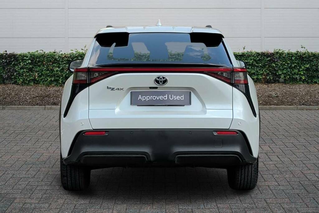 Toyota bZ4X 150Kw Motion 71.4Kwh 11Kw White #4