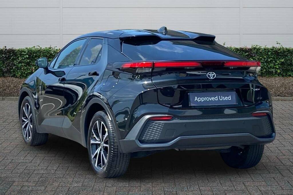 Toyota C-Hr 1.8 Hybrid Design Cvt FD25XBG Black #2