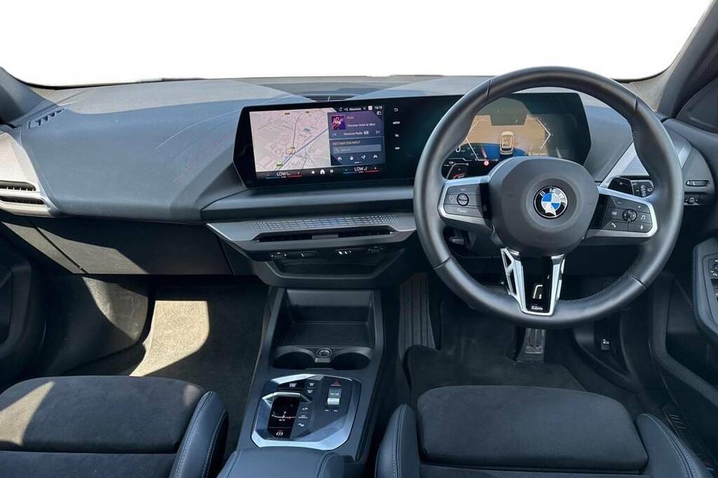 BMW 1 Series 120 M Sport Step FT75CCE White #4